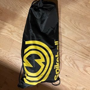 Full spikeball set everything included!! Will send pictures of you need/want!